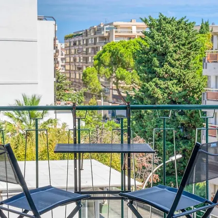 Superb 55m2 - Heart Of - 2br4p Apartment